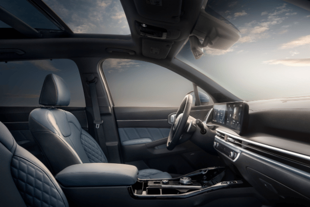2025 Kia Sorento Hybrid interior, side view of the driver cockpit