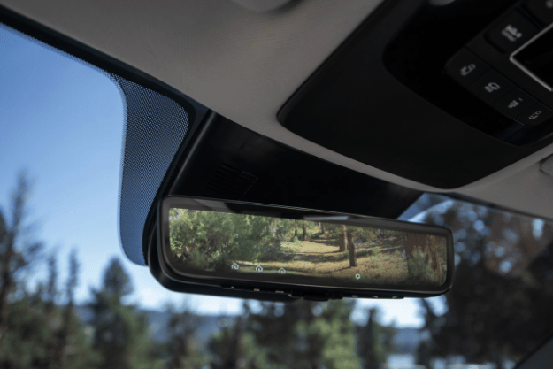 2025 Kia Carnival's dual 12.3-inch panoramic display showing its available entertainment and comfort options